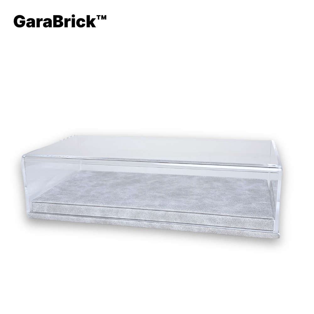 1:64 Diecast Car Display Case with LED Light - Fits up to 6 Cars - Dustproof Acrylic Showcase