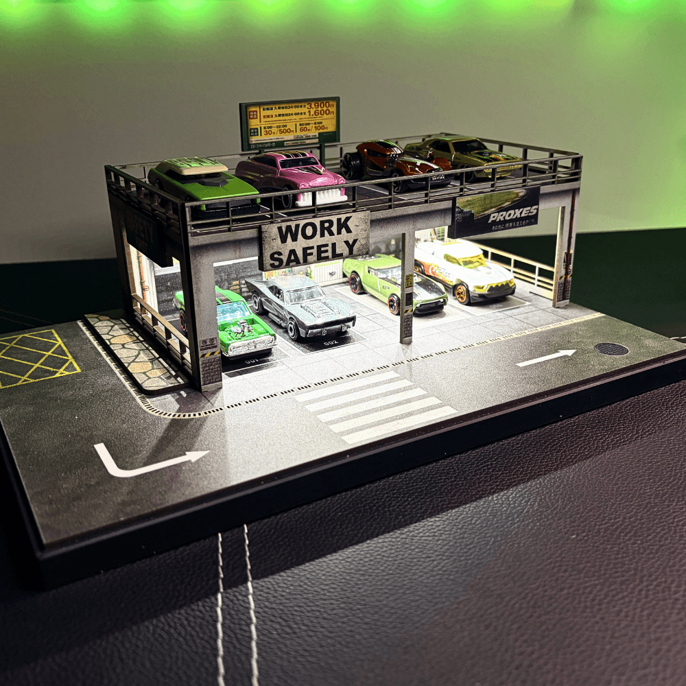 GaraBrick™ 1/64 LED Service Workshop, 2-Tier Diecast Repair Garage & Tuning Hub